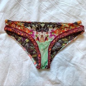 Maaji bikini bottoms, Salvador Stripes, size small